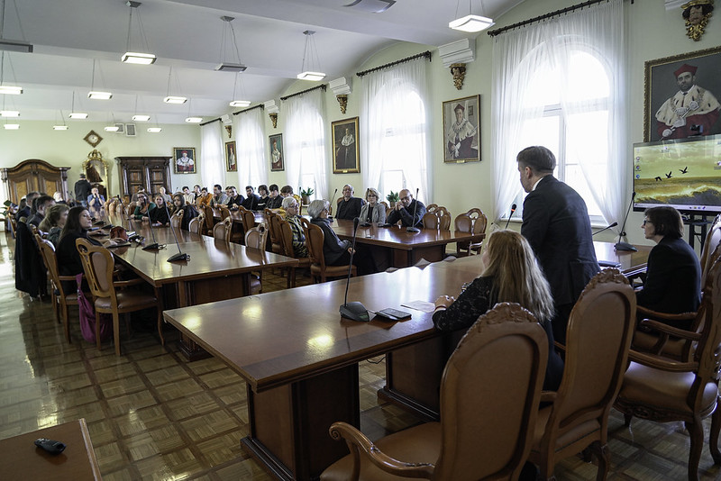 Konferencja pt. Ślady przeszłości pod sklepieniem – interdyscyplinarne badania archeologiczne kościoła pw. Podwyższenia Krzyża Świętego w Opolu, Opole 12.12.2026 (2)