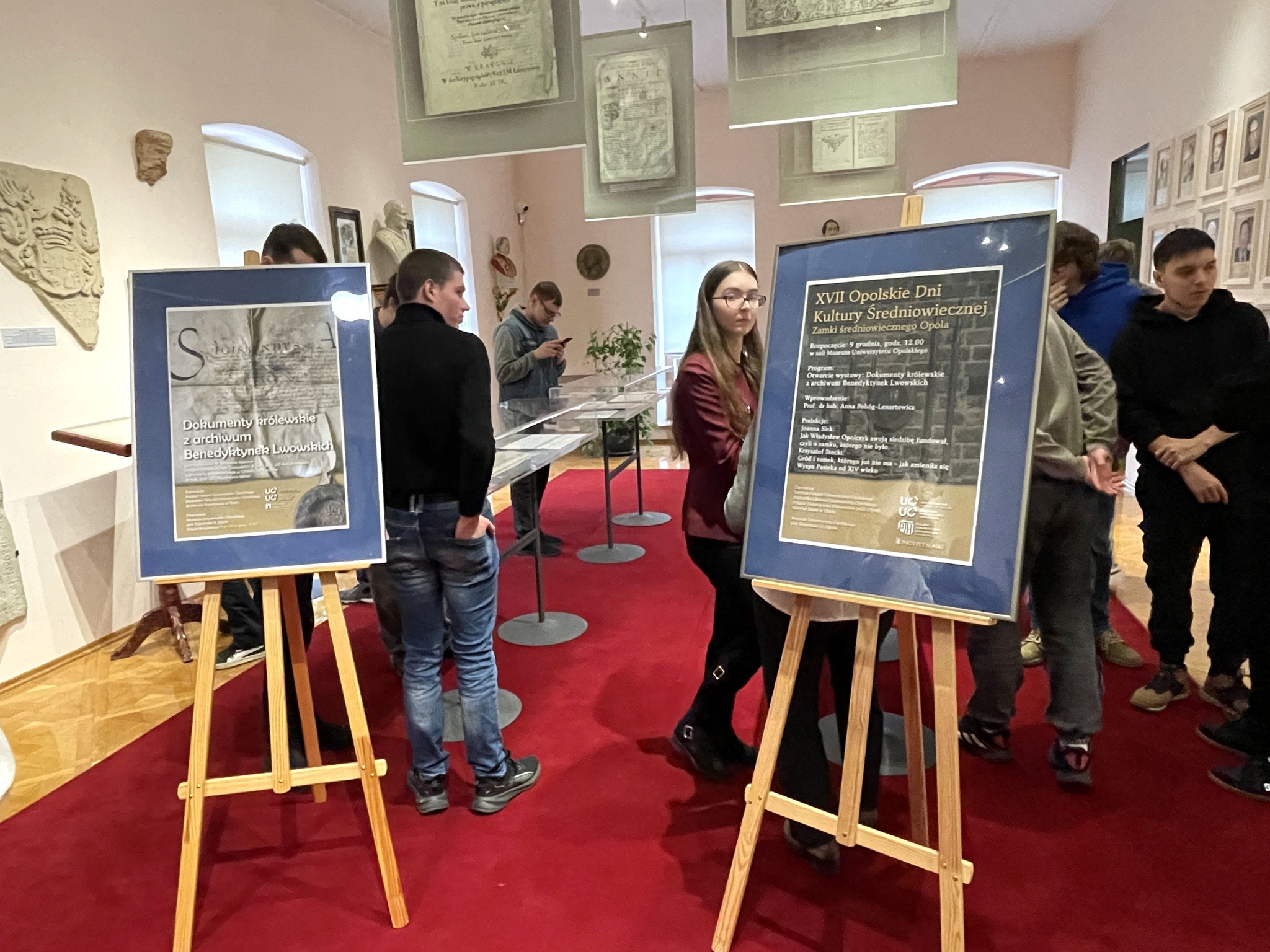 Wystawa dokumentów królewskich z archiwum Benedyktynek Lwowskich, Opole 9.12.2025 (1)